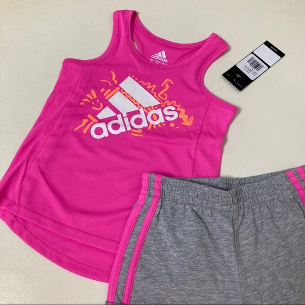 Adidas cute pink active performance shorts set 6208 - Picture 3 of 6
